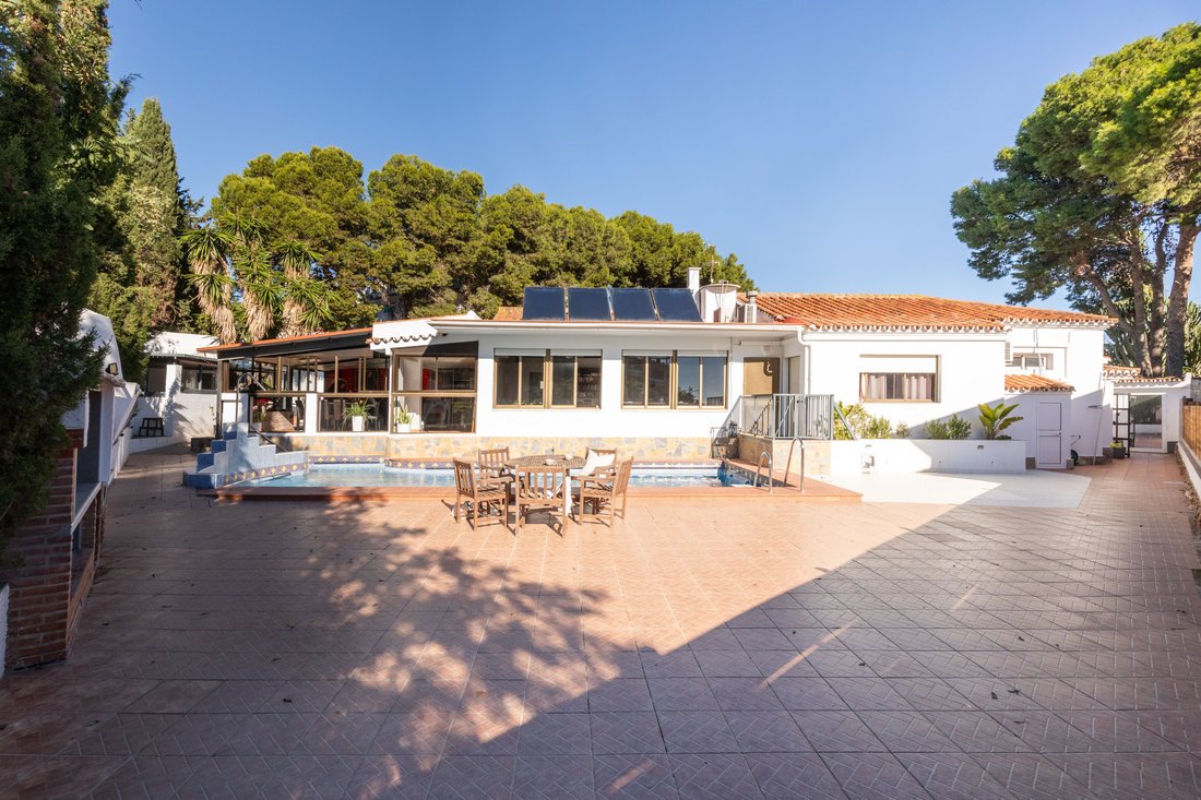 Villa a Torremolinos, Andalusia, Spagna 3 - 16703670