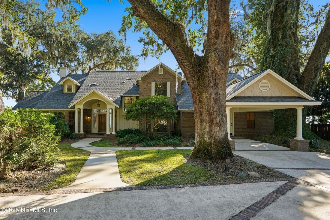 Luxurious Riverfront Estate With In Jacksonville, Florida, United ...