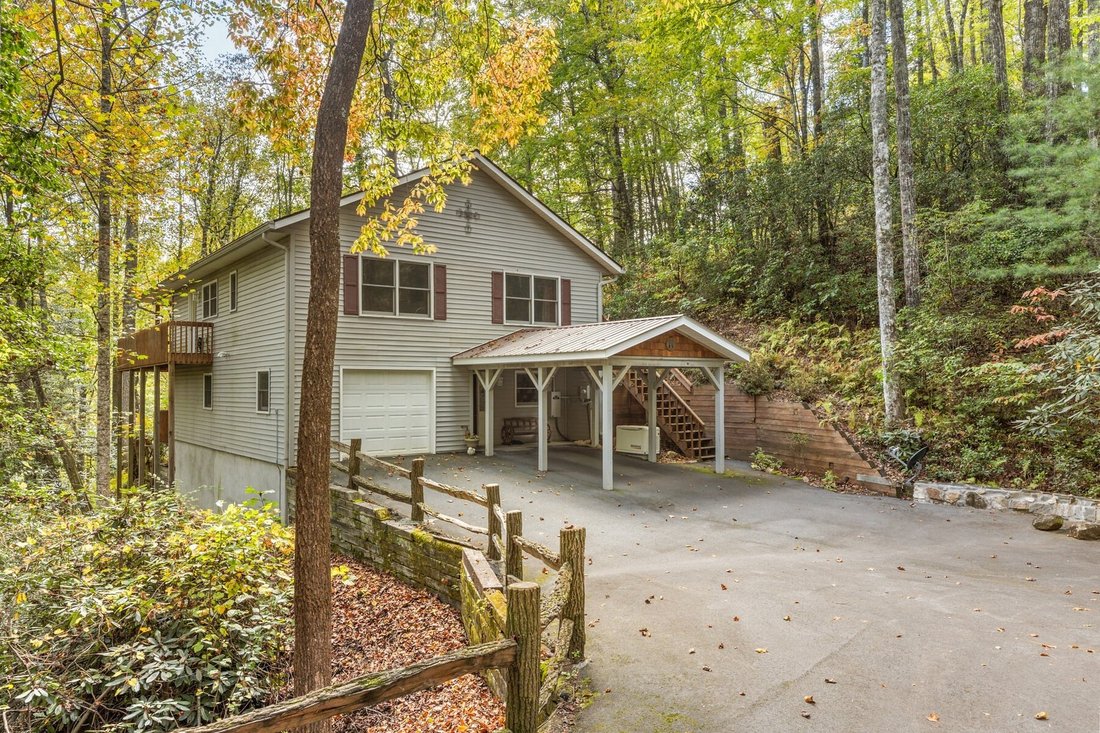 House in Cashiers, North Carolina, United States 1 - 16703224