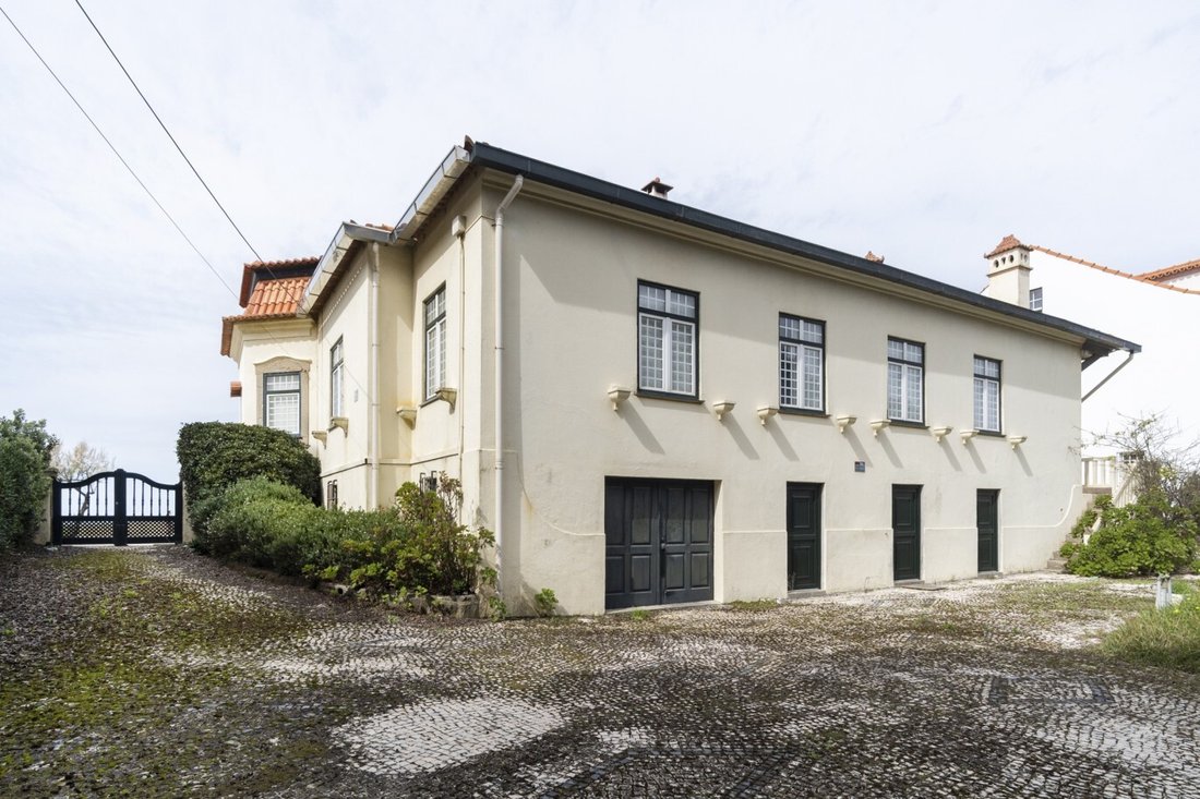 House in Sao Felix da Marinha, Porto District, Portugal 1 - 16704716