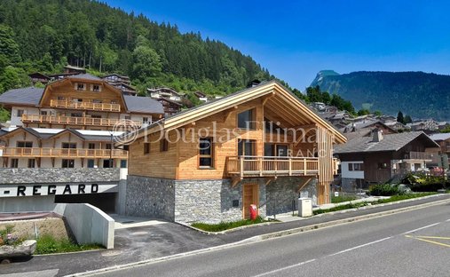 Chalet in Morzine, Auvergne-Rhône-Alpes, France 1