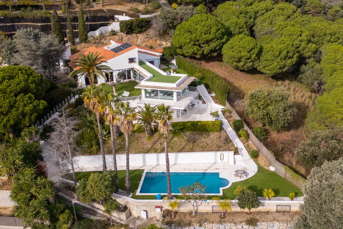 House in Alella, Catalonia, Spain 2 - 16669300