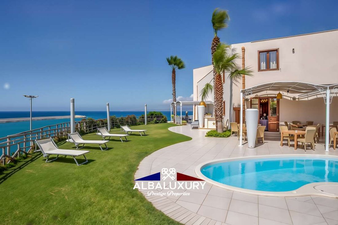 Villa in Balestrate, Sicily, Italy 2 - 15345527