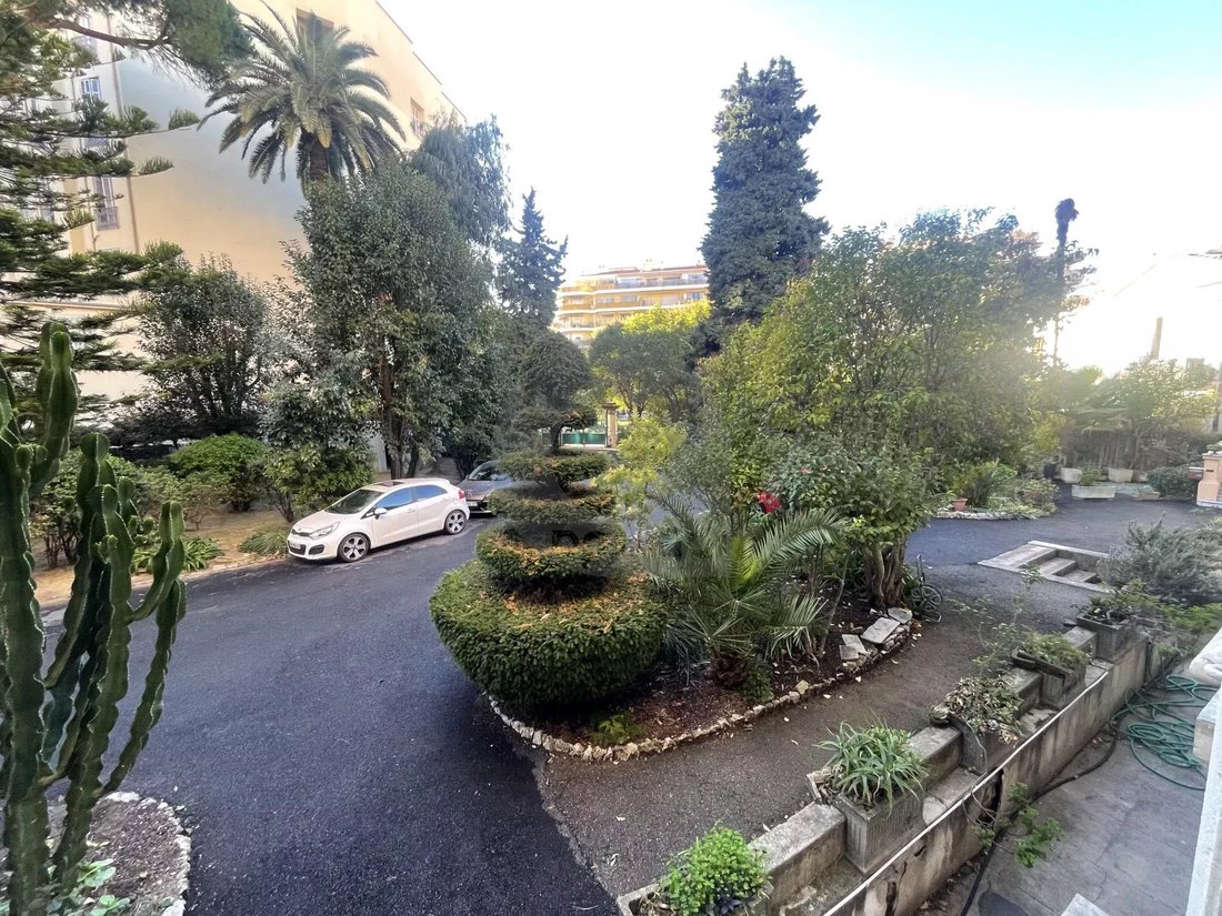 Apartment in Menton, Provence-Alpes-Côte d'Azur, France 2 - 16702687
