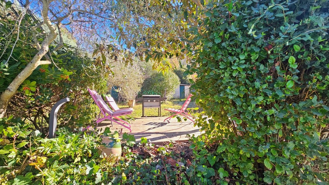 Villa in Nord Est, Auriol, France 4 - 16703416