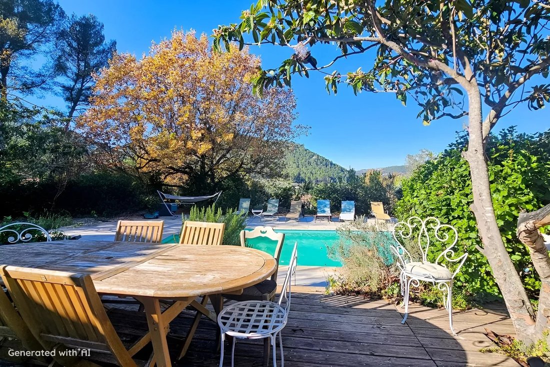 Villa in Nord Est, Auriol, France 1 - 16703416