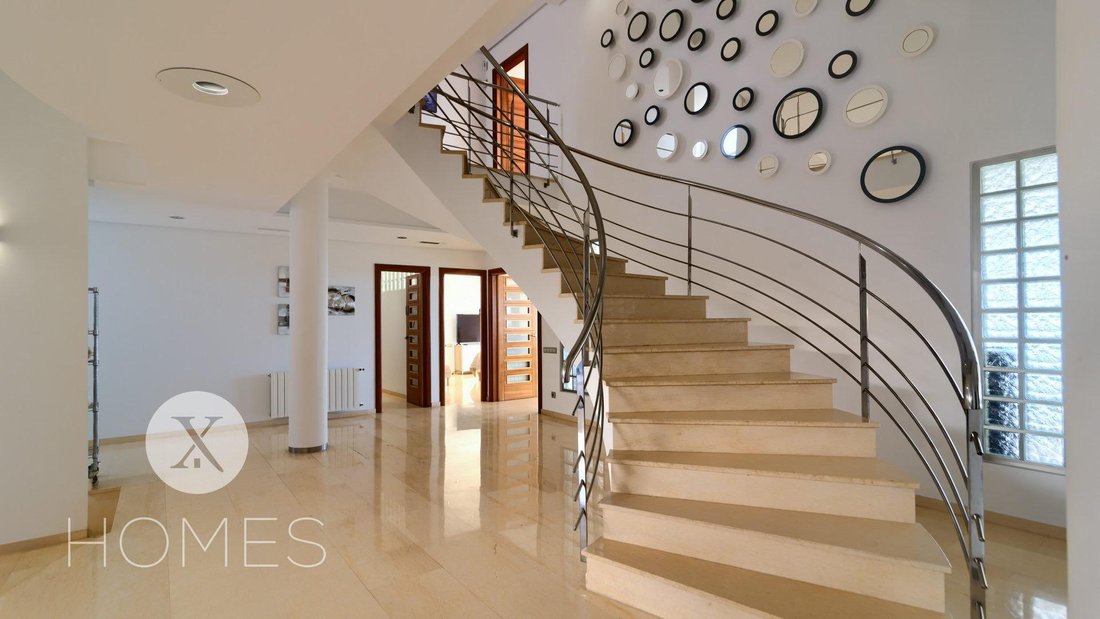 Villa in Torrent, Valencian Community, Spain 2 - 16704050