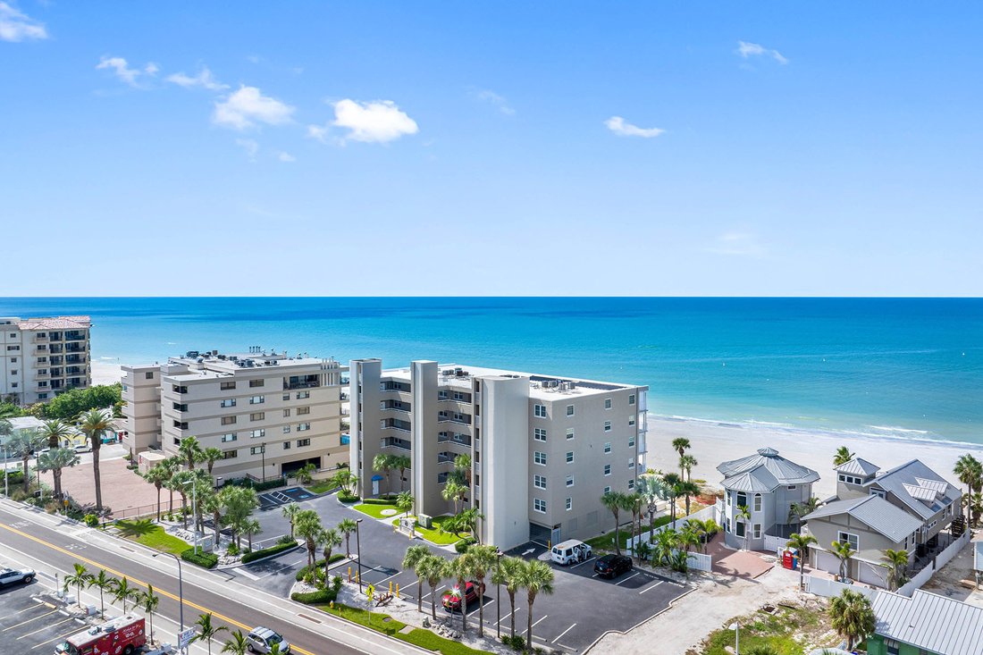 Condo in Indian Shores, Florida, United States 3 - 16546173