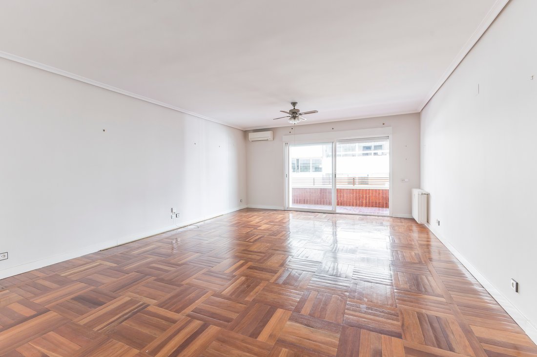 Apartment in Chamberi, Madrid, Spain 2 - 16704541