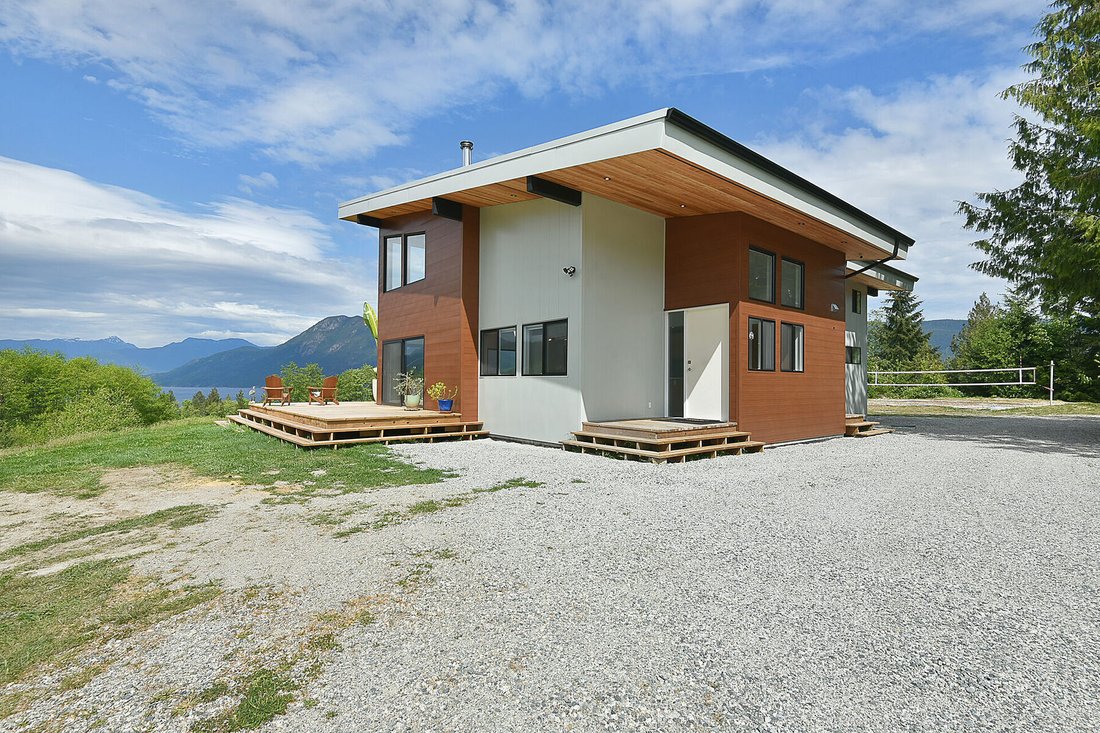 House in Sechelt, British Columbia, Canada 4 - 16703352