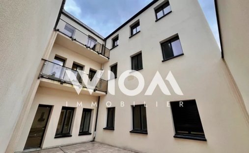 Castle for Sale in Arras, Hauts-de-France, France