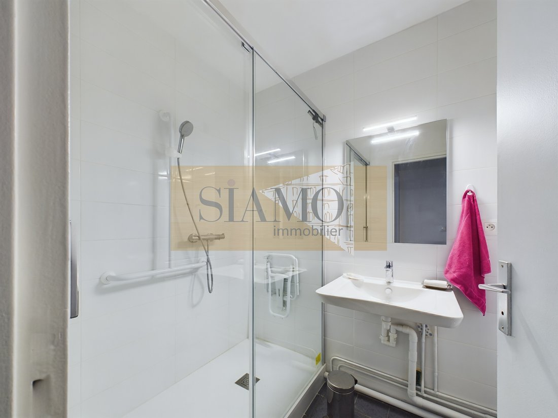 Apartment in Saint-Mande, Ile-de-France, France 4 - 16703644