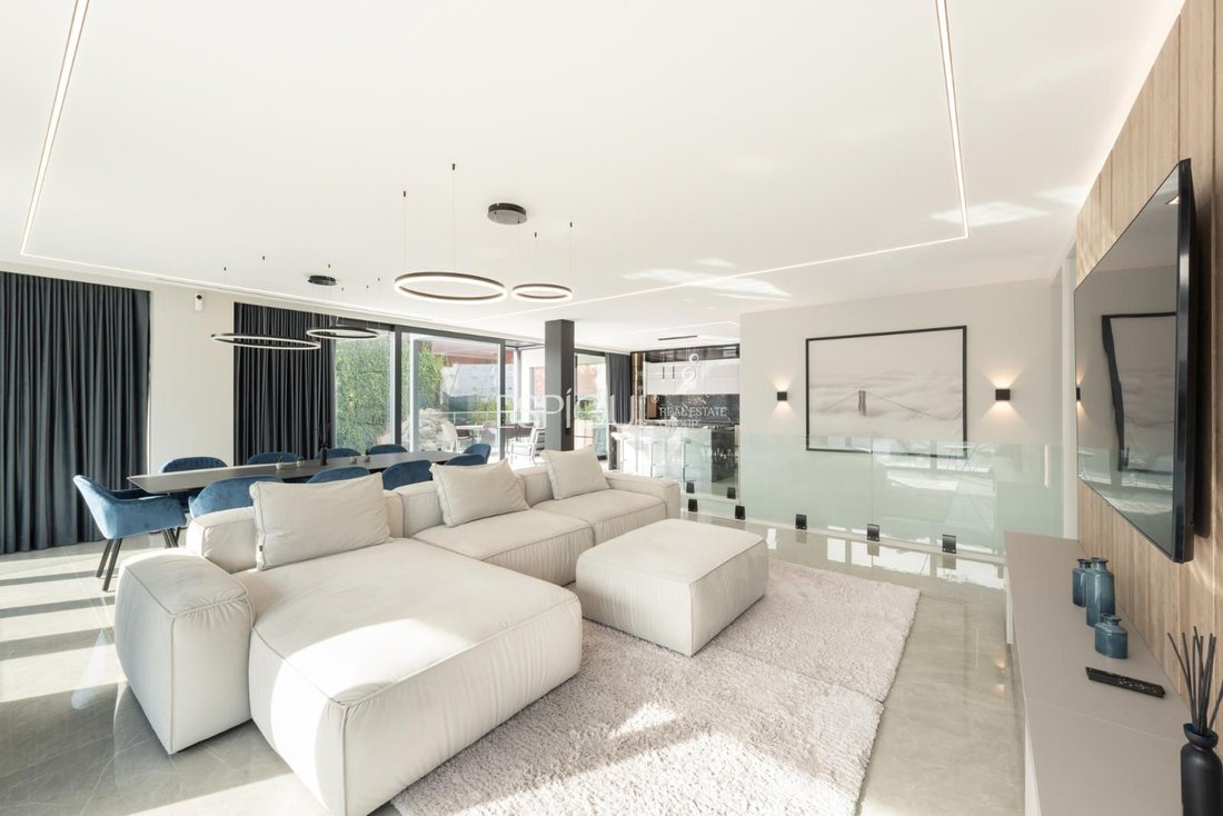Villa a Castelldefels, Catalogna, Spagna 4 - 16703392