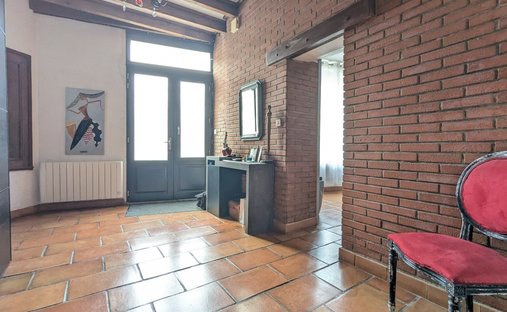 House in Centre, Villeneuve-Tolosane, France 1