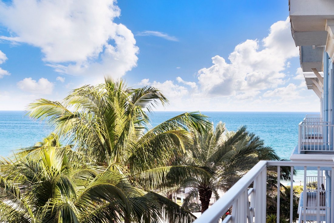 Condo in Deerfield Beach, Florida, United States 5 - 16703345