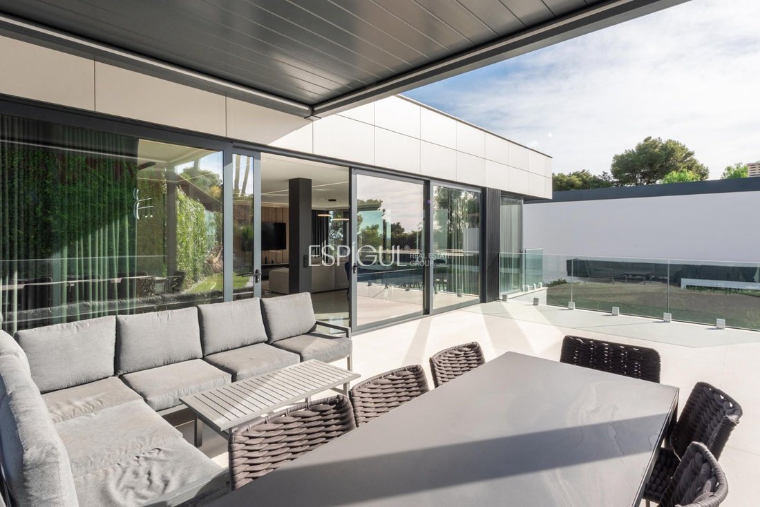 Villa a Castelldefels, Catalogna, Spagna 3 - 16703392