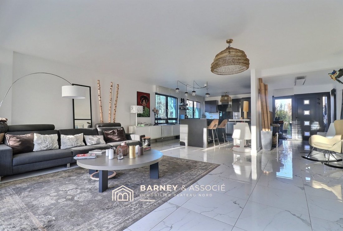 House in Gallieni-Saint Andre, Mont-Saint-Aignan, France 4 - 16705033