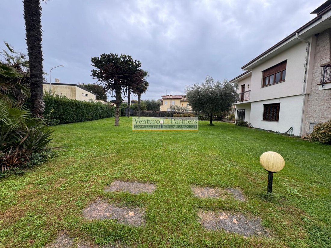 Villa in Gavardo, Lombardy, Italy 4 - 14865505