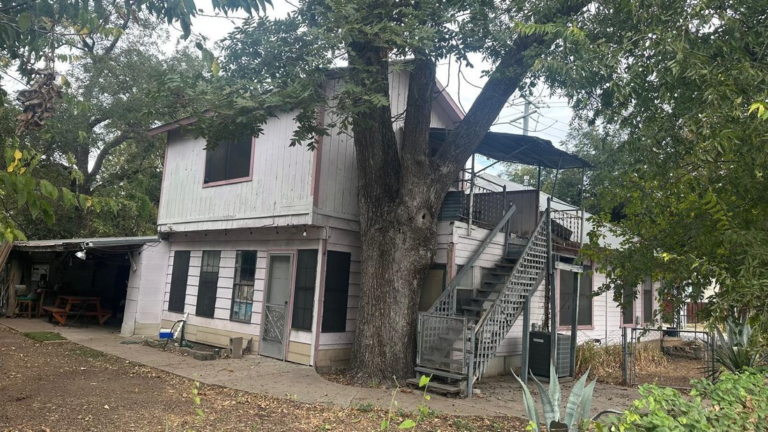 House in Austin, Texas, United States 1 - 16702780