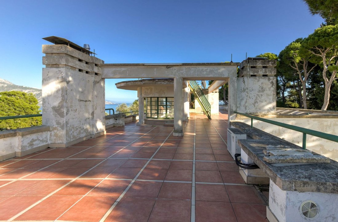 House in Saint-Jean-Cap-Ferrat, Provence-Alpes-Côte d'Azur, France 5 - 16703026