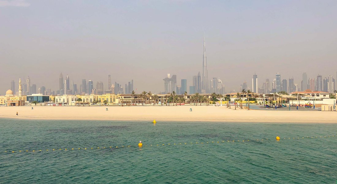 Villa in Pearl Jumeirah, Dubai, United Arab Emirates 1 - 16704855