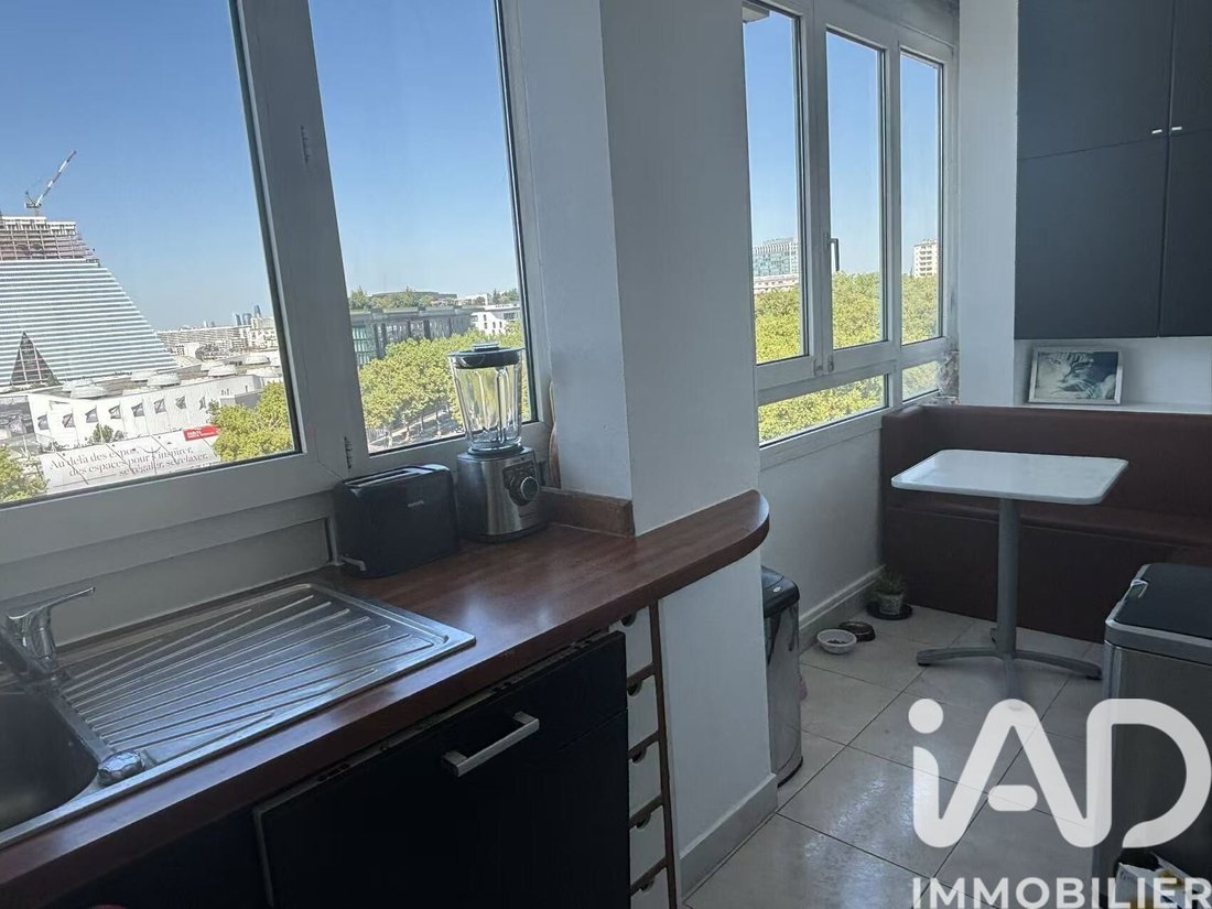 Apartment in Georges Brassens, Paris 15e Arrondissement, Paris 5 - 16705210