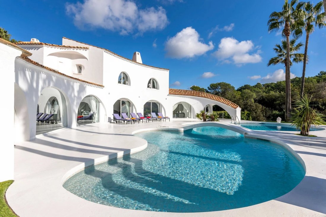 Villa in Mougins, Provence-Alpes-Côte d'Azur, France 1 - 16703454