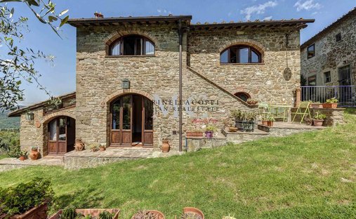 Estate in Center, Greve in Chianti, Tuscany 1