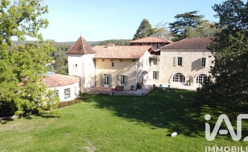 House in Barbaste, Nouvelle-Aquitaine, France 1
