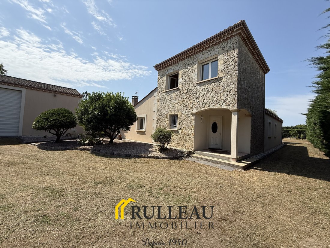 House in Chemin de la Vie, Ambares-et-Lagrave, France 4 - 16703574