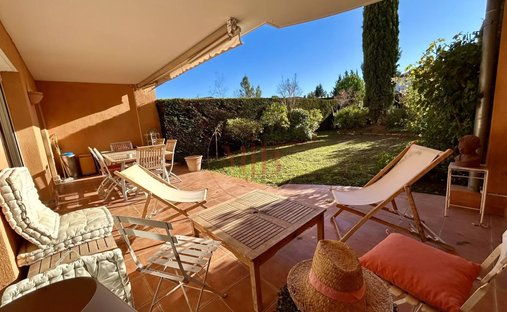 Apartment in Est-Repentance-Les Trois Bons Dieux, Aix-en-Provence, France 1