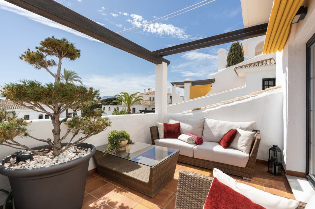 Apartamento en Nueva Andalucía, Marbella, España 2 - 16705474