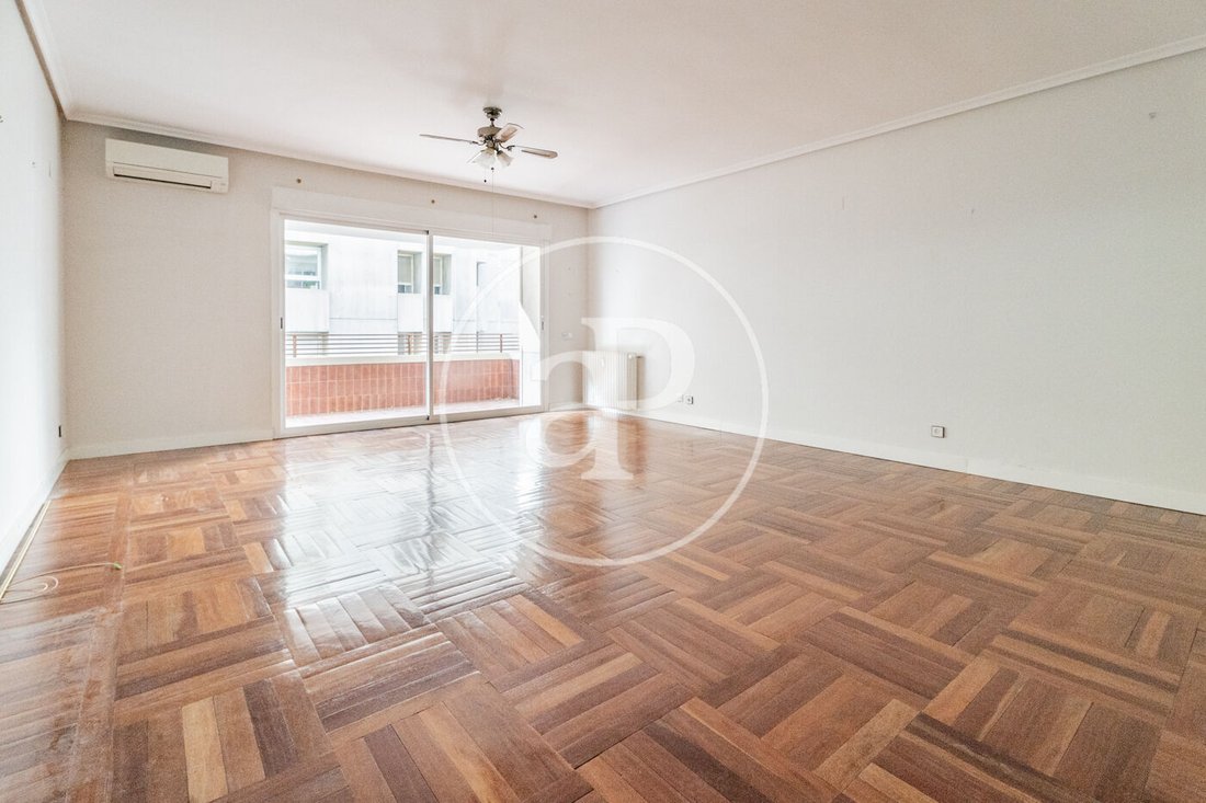Apartment in Chamberi, Madrid, Spain 3 - 16705547