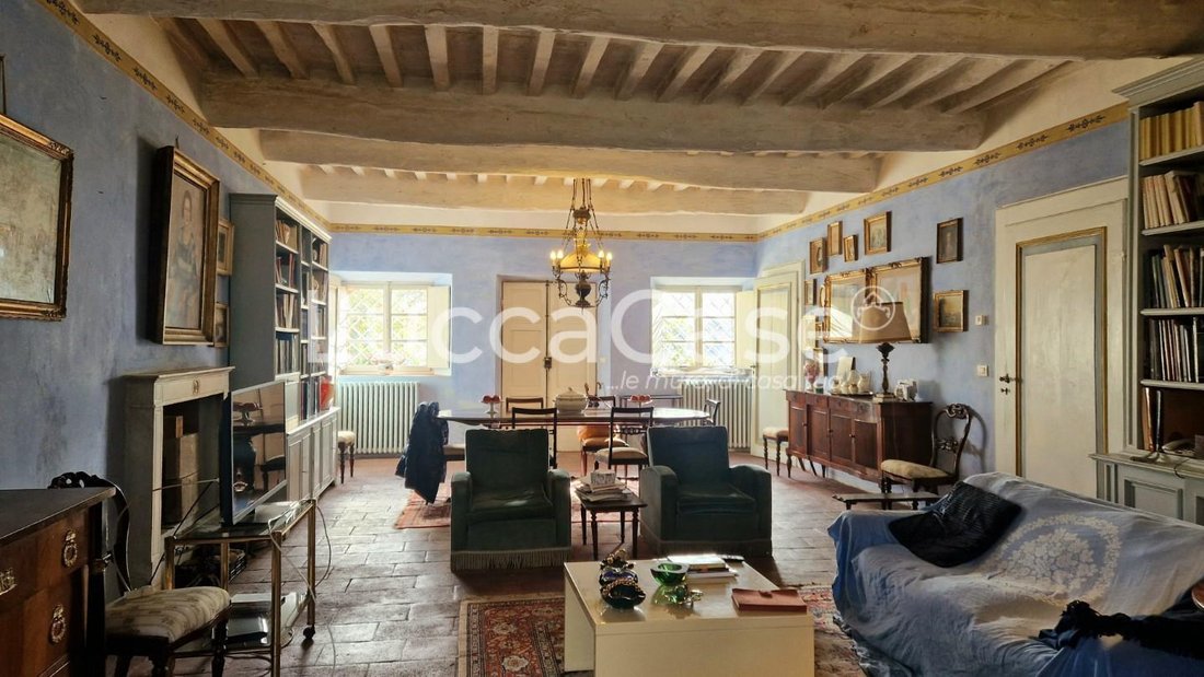 Villa in Borgo a Mozzano, Tuscany, Italy 3 - 16705302