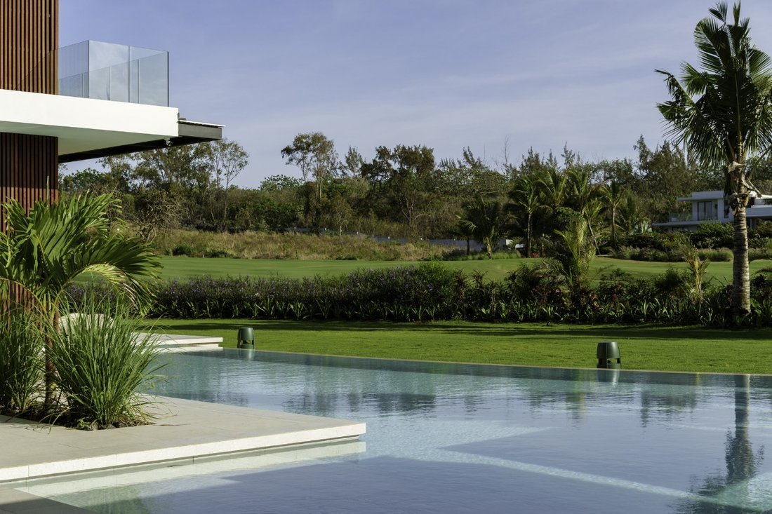 Luxurious Irs Villa With Private Pool In Belle Rive, Flacq District ...