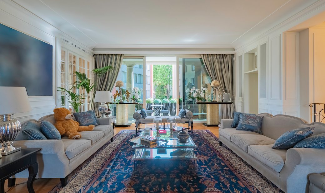 Picture of Exclusive Apartment In Milan In Milan, Lombardy, Italy For Sale (16707101)