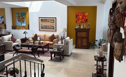 House in Naucalpan de Juárez, State of Mexico, Mexico 1
