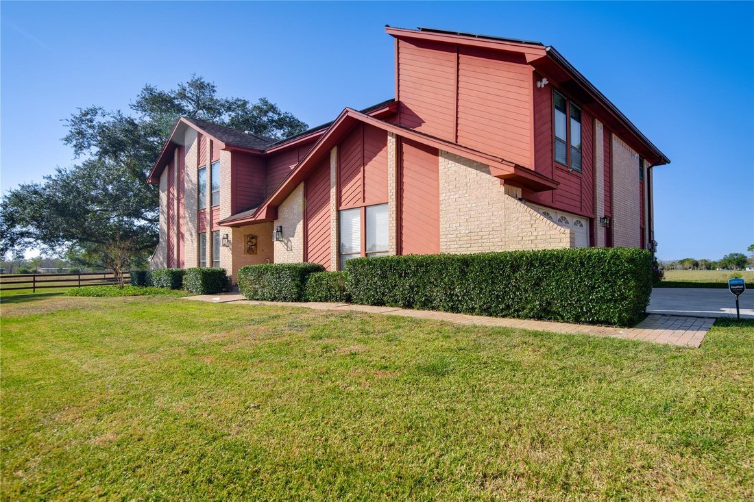 House in Alvin, Texas, United States 1 - 16705675
