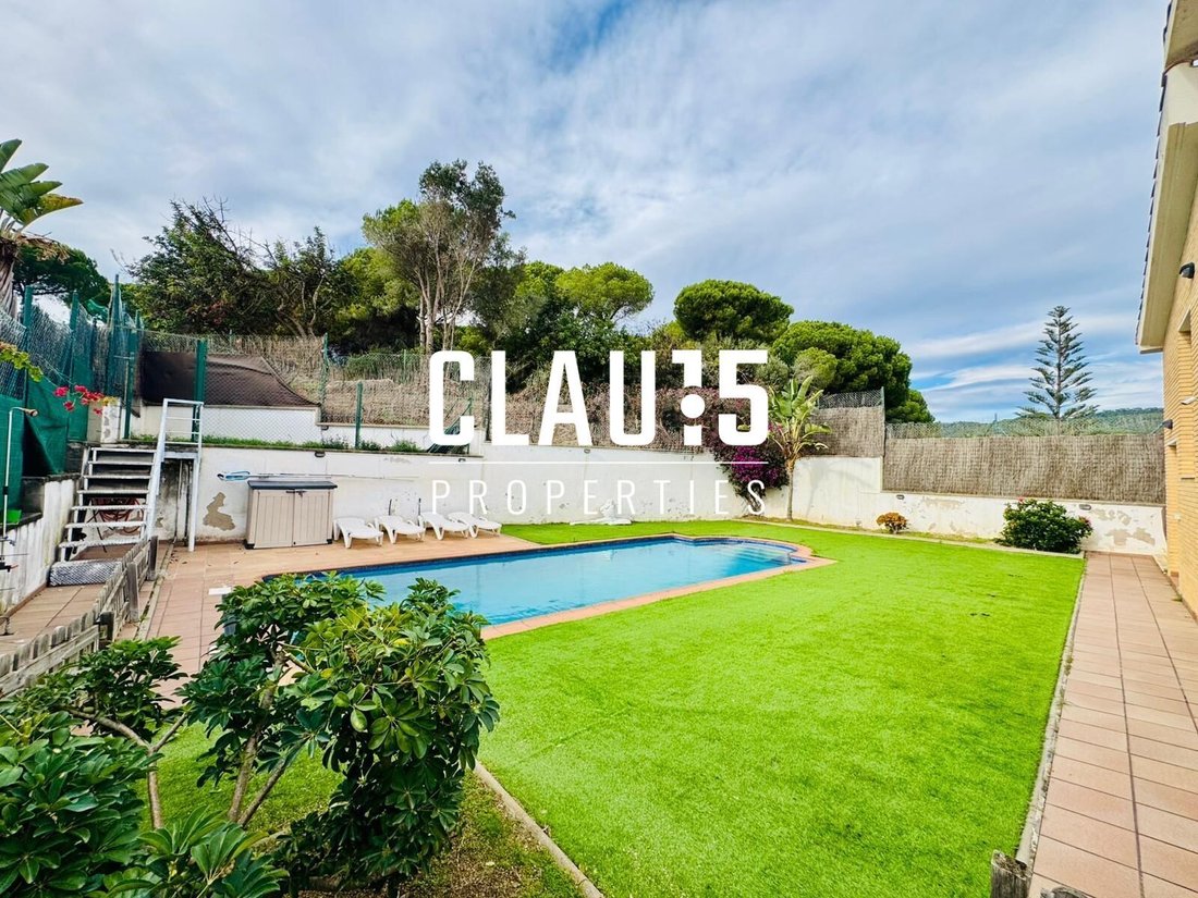 House in Canet De Mar, Catalonia, Spain 4 - 16705628