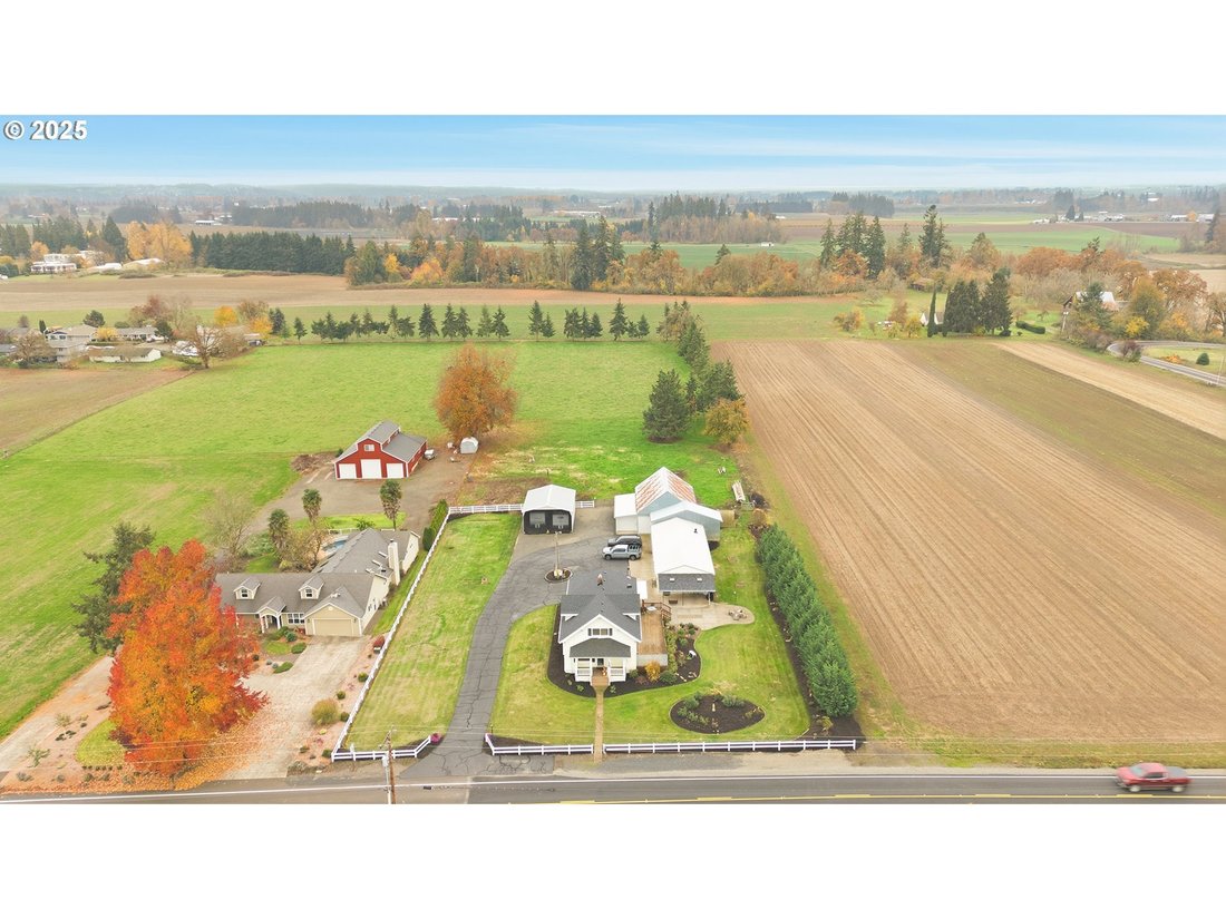 Farm Ranch in Mount Angel, Oregon, United States 3 - 16705847