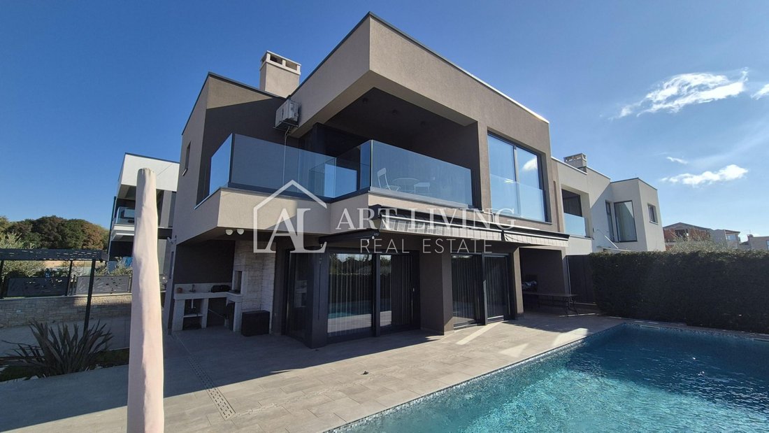House in Porec, Istria County, Croatia 1 - 16705698