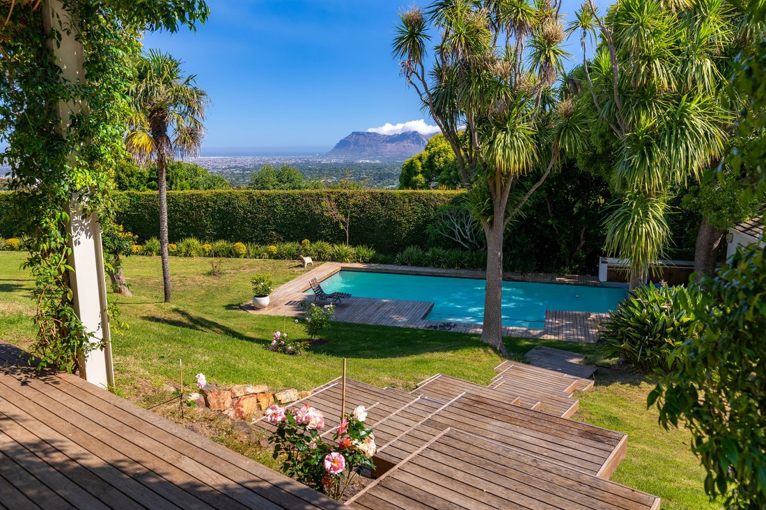 House in Rondebosch, Cape Town, South Africa 1 - 16706350