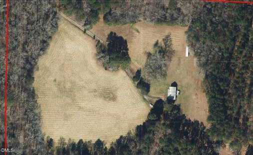 Land in Chapel Hill, North Carolina, United States 1