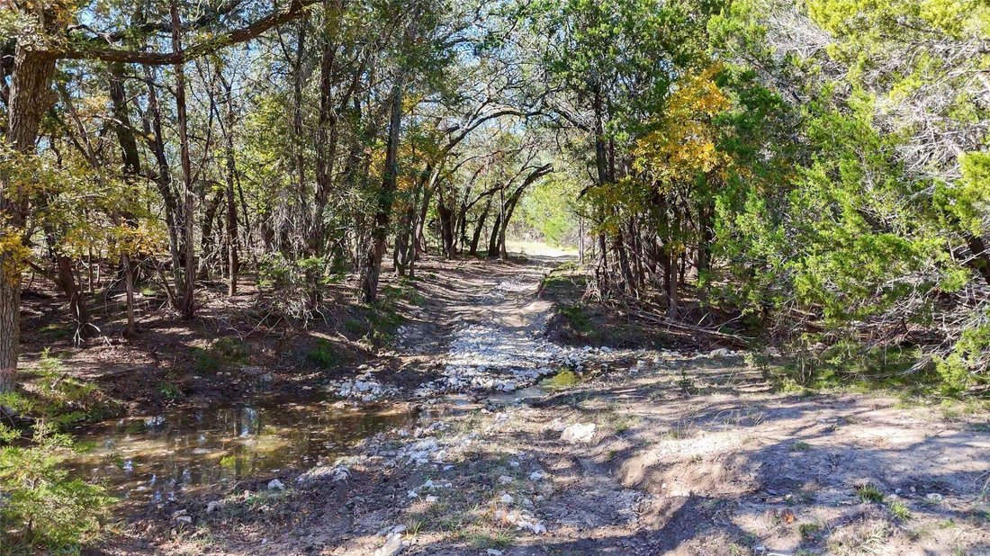 Farm Ranch in Lampasas, Texas, United States 3 - 16705857