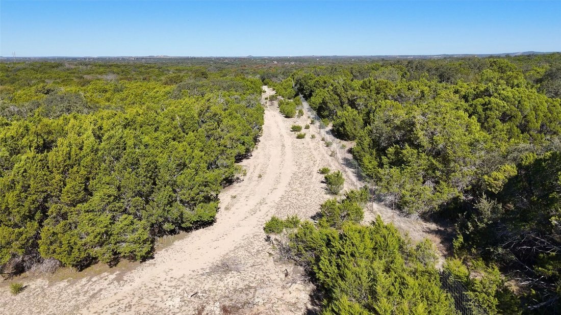 Farm Ranch in Lampasas, Texas, United States 5 - 16705857