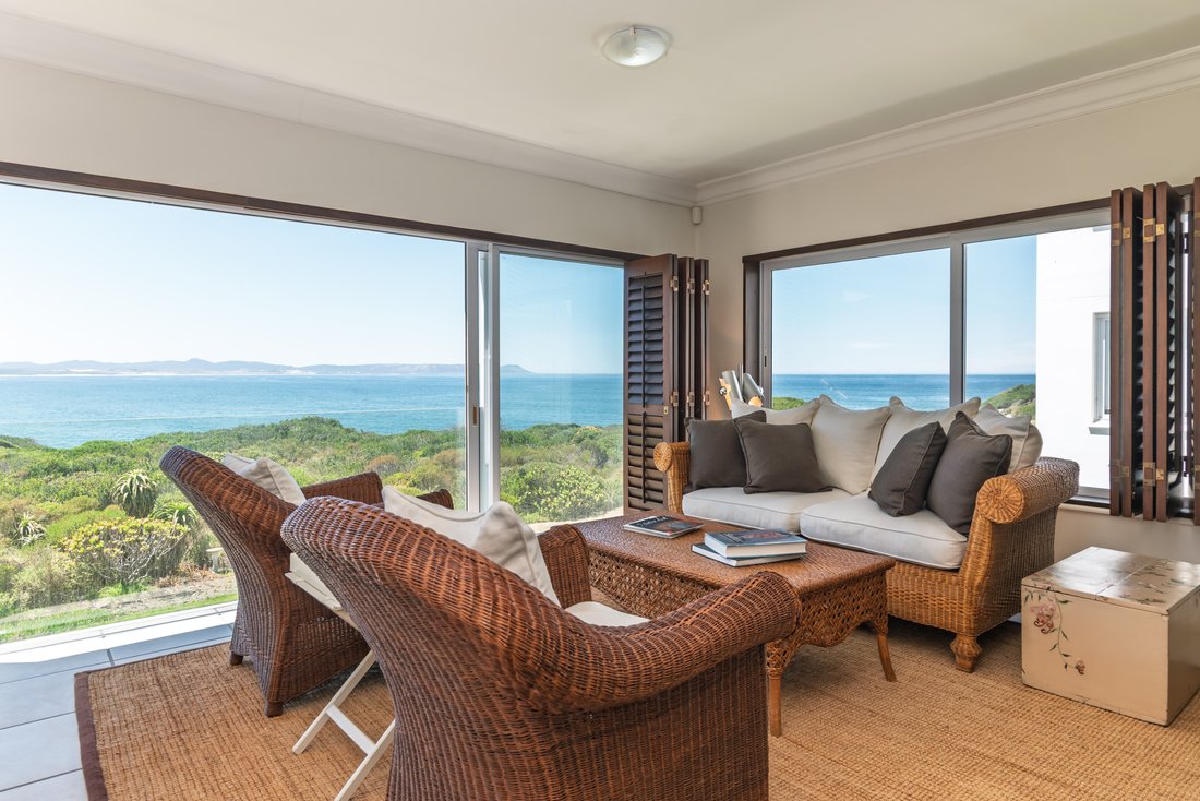 Apartment in Overstrand Local Municipality, Western Cape, South Africa 4 - 16706654