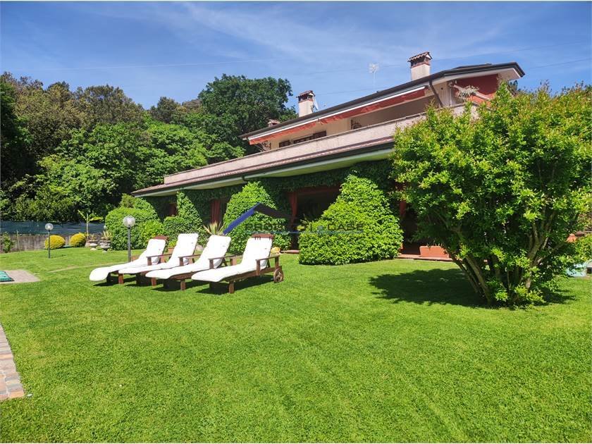 Villa in Center, Sarzana, Liguria 1 - 16708247