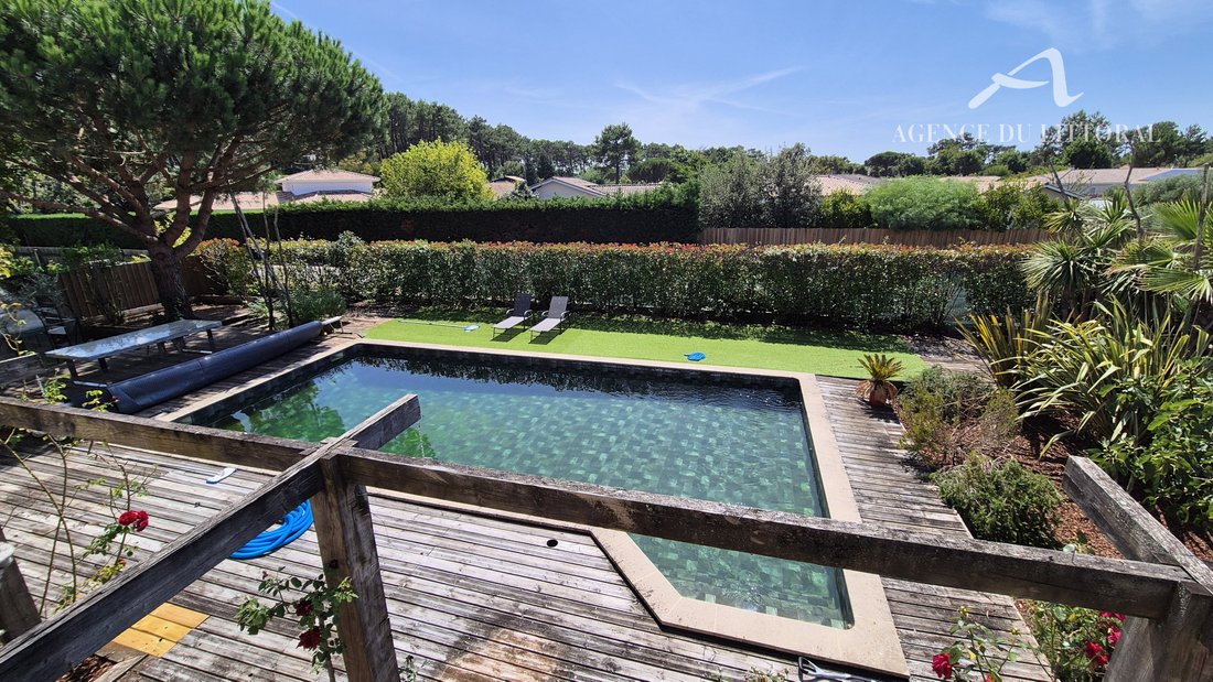 Villa in Ares, Nouvelle-Aquitaine, France 2 - 16708437