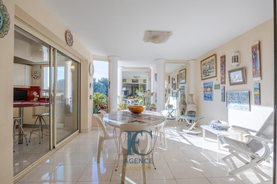 Wohnung in Sanary-sur-Mer, Provence-Alpes-Côte d'Azur, Frankreich 2 - 16708416