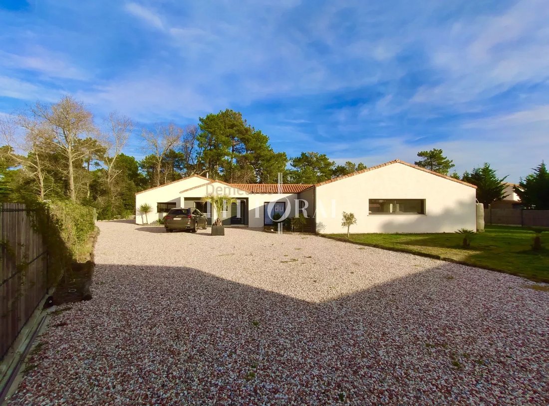 House in Saint-Hilaire-de-Riez, Pays de la Loire, France 4 - 16706891